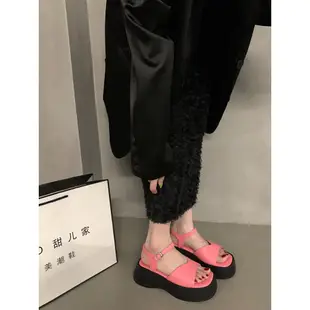 韓國設計感厚底松糕羅馬涼鞋女鞋子新款2023年夏爆款銀色沙灘涼拖