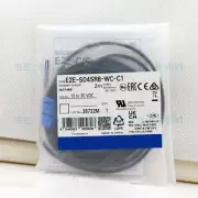 1PCS E2E-S04SR8-WC-C1 2M cylindrical proximity switch sensor is new and original
