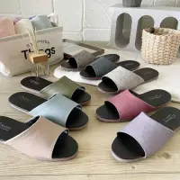 在飛比找momo購物網優惠-【iSlippers】台灣製造-簡約系列-純色皮質室內拖鞋(