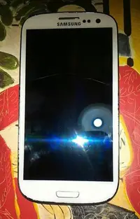 在飛比找Yahoo!奇摩拍賣優惠-$$【故障機】 SAMSUNG GALAXY S3(gt-i