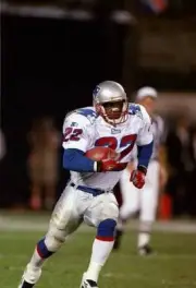 Running back Dave Meggett New England Patriots moves the ball the - Old Photo