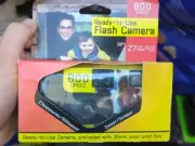 Vintage Ready To Use Flash 35mm Single Disposable Camera 800 Speed Exp 10 2006