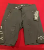 New FOX Racing Flexair Shorts Boys Mens Mountain Bike Shorts Black Size 30
