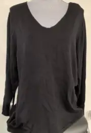 T Tahari women's black v-neck Sweater plus size 3X
