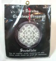 Net Darning Christmas Ornament Kit CDK2 (Snowflake)