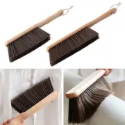 Soft Bristles Brush Natural Long Handle Bed Brush Wooden Handle Carpet Sweeper