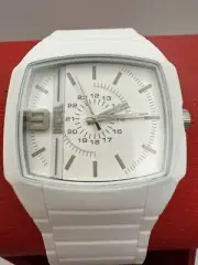 Diesel Cliffhanger 2.0 three-hand white silicone watch NWT