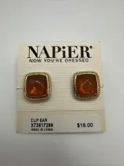 Vintage Napier Gold Tone Orange Faceted Acrylic Textured Square Clip On Earrings