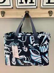 NWT Vera Bradley Lighten Up Everything Organizer Shore Enough RP $59