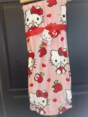 NWT Hello Kitty NEW RELEASE Pink Hearts & Apples Plush Throw Blanket