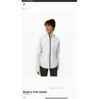 在飛比找蝦皮購物優惠-Lululemon break a trail jacket