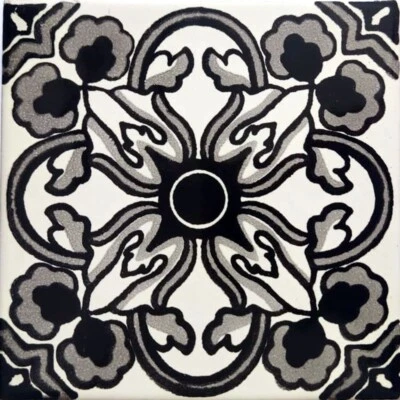 90 MEXICAN CERAMIC TILES 4.25" x 4.25" OFF WHITE/BLACK TALAVERA MEXICO #L008