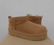 UGG SUEDE CLASSIC ULTRA MINI PLATFORM ANKLE BOOTS, YOUTH 6/ FITS WOMEN US 8 ~NIB