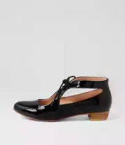 New Django & Juliette Ewing Dj Womens Shoes Casual Shoes Flat