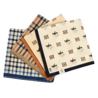 在飛比找蝦皮商城優惠-DAKS日本製時尚印花純棉手帕領巾(任選)989108