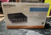 NETGEAR ProSafe GS105 v5 5Port Gigabit Ethernet Switch - Used but works