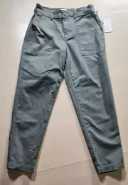 A New Day Girls Pants Size 2 Stretch Pockets Flat Front Green