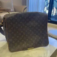 在飛比找PopChill優惠-[二手] Louis Vuitton LV 公事包 大郵差包