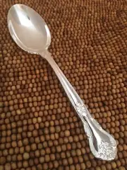 Godinger GRAND MASTER Silverplate Outline Scroll SERVING TABLE SPOON 8.5” NEW