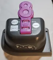 We R Memory Keepers Lucky 8 Paper Punch Eternal Heart Border Scrapbooking Cutter