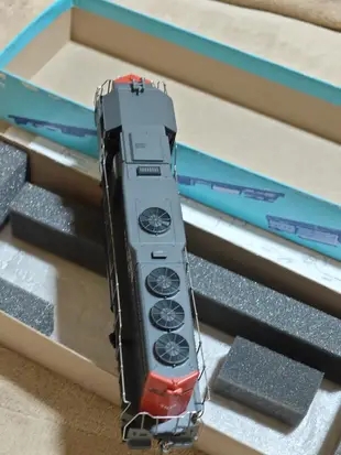 athearn ho規 southern pacific gp40-2