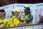 Pakistan captain Wasim Akram congratulates Steve Waugh of Aus- Old Cricket Photo
