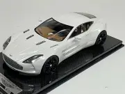 1/18 Tecnomodel Aston Martin One-77 in Frost White #18/22 carbon Fiber Base