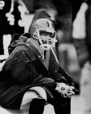 Eric Metcalf Cleveland Browns looks on 1990s Old Photo