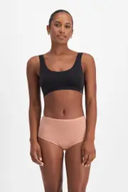 [Bonds] Bonds Women's Damn Dry Full Brief in Blush Latte Size: 16 16 Blush Latte