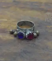 Middle Eastern Silver Two Red/Blue Prong Kuchi Ring Size 10