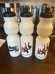 Nike SB Promo Water Bottle Sample Dunk High Low Friends & Fam Supreme