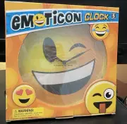 Smiley Emoticon Clock