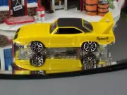 2006 Hot Wheels '70 Plymouth Superbird FE - Loose Canary Yellow - Display Car