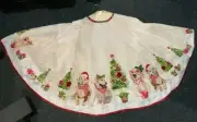 NWT Merry Dogs Cynthia Rowley designer Christmas tree skirt 50” Golden Retriever