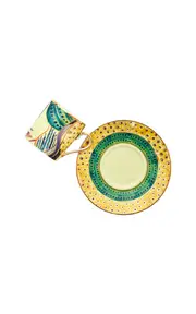[Tania Bulhoes] Espresso Cup & Saucer Portrait