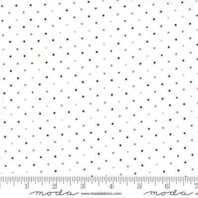 MODA #24106 11"TWINKLE "GHOST" ORANGE & BLACK & GRAY STARS ON WHITE BTY