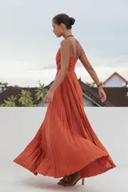 [PUP3] Naira Pleated Maxi Dress - Sunset Orange 4 Orange