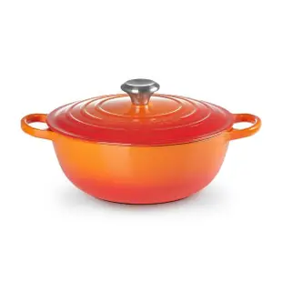 【Le Creuset】琺瑯鑄鐵鍋媽咪鍋26cm 5色可選(贈蕾絲花語系列深圓盤24cm 2入)