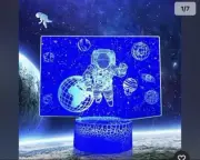 Menzee Spaceman Night Light Astronaut Optical Illusion Lamp Space Themed Bedr...