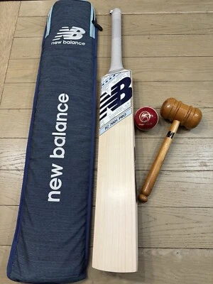 New Balance TC 700i PRO Cricket Bat