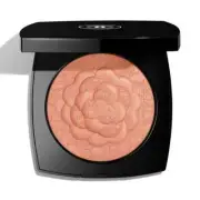 Chanel LES SYMBOLES DE CHANEL Illuminating Highlighter LE CAMELIA PRECIOUS CORAL