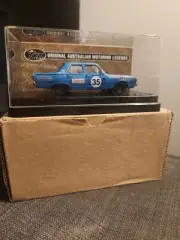 Trax TR64C Valiant VG Pacer Bathurst Racing Series Chivas/Ryan 1:43