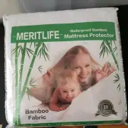 Meritlife Waterproof Bamboo Mattress Protector California King Deep Pockets. New