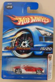 Split Decision Wing Like Doors Hot Wheels 2005-015 First Editions Realistix