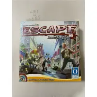 在飛比找蝦皮購物優惠-正版二手桌遊 逃離殭屍城英文版 ESCAPE Zombie 