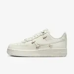 【NIKE 耐吉】WMNS AIR FORCE 1 07 LX CN 女 休閒鞋 經典 小金勾 米白(FV3654-111)