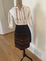 ethnic moldovian outfit! New With Tags Youth Size Small.
