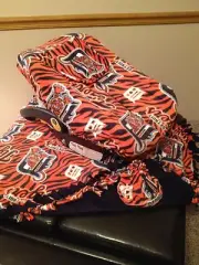 Fleece Infant Car Seat Cover, Blanket & Hat~ NEW Detroit Tigers