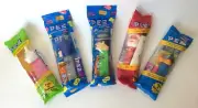 Lot 5 New PEZ DISPENSERS: Batman, Riddler, Daffy Duck, Santa Claus, Easter Bunny