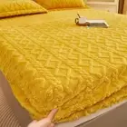 Winter Warm Bed Sheet Yellow Color Taff Velvet Fleece Bed Linen Single Plush